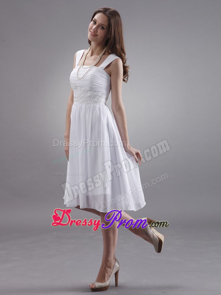 White Straps Knee-length Chiffon Customize Prom Dress With Appliques