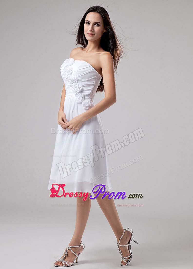 White A-Line Chiffon Knee-length Prom Dress with Hand Made Flowers