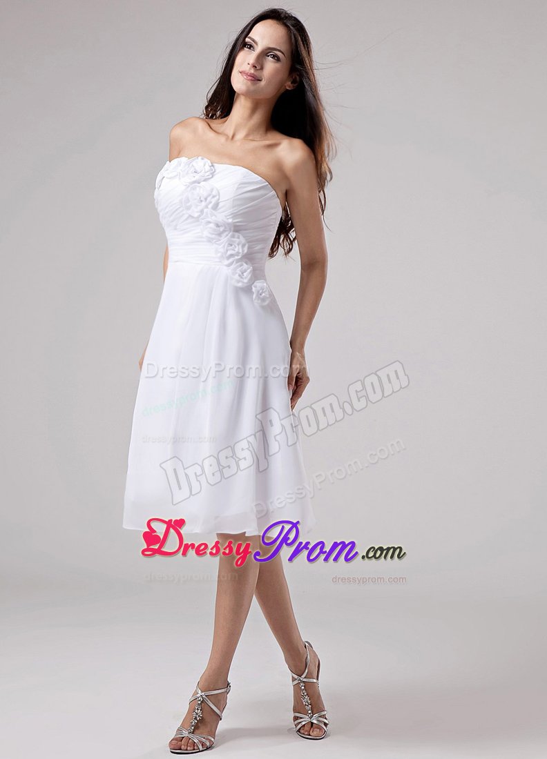 White A-Line Chiffon Knee-length Prom Dress with Hand Made Flowers