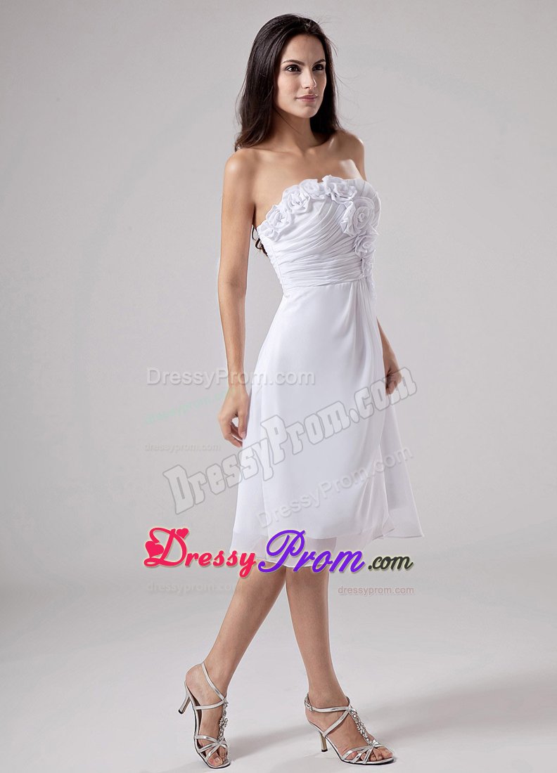 White A-Line Chiffon Knee-length Prom Dress with Hand Made Flowers