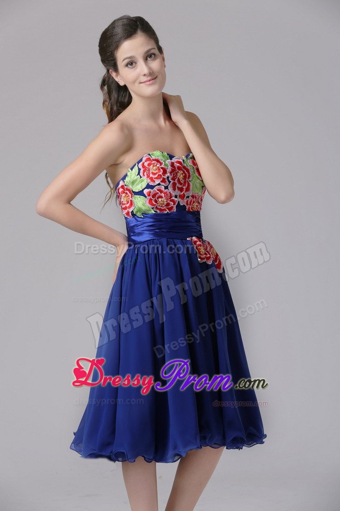Chiffon Knee-length Sweetheart Appliqued Blue Prom Dresses