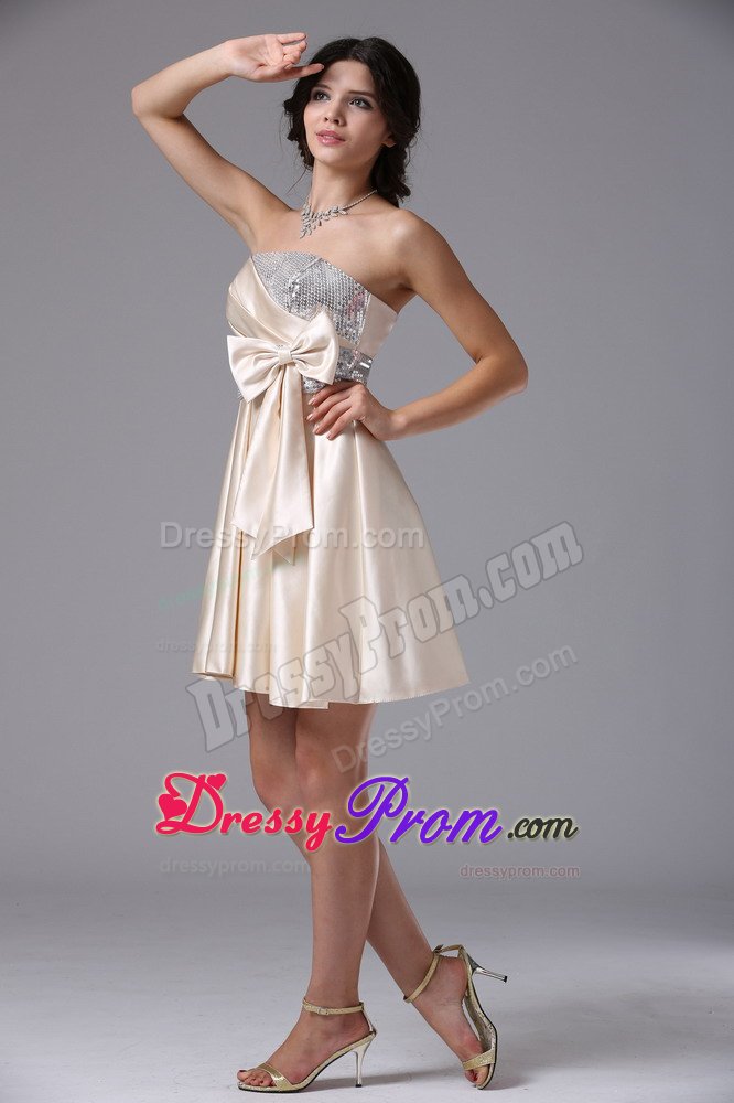 Strapless Sequin Bowknot Prom Dress for Girls in Champagne
