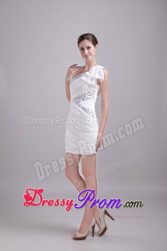 Perfect One Shoulder Ruched White Prom Dress with Rhinestones