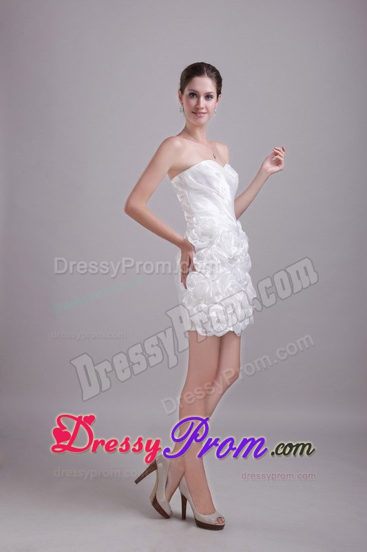 Excellent Handmade Flowers White Sweetheart Mini Prom Dresses