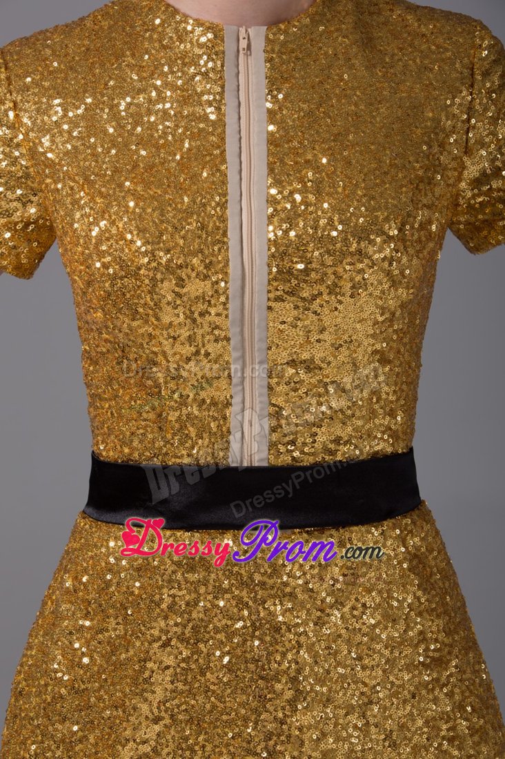 Short Sleeve Bateau Neck Sequin Mini Prom Nightclub Dress in Gold