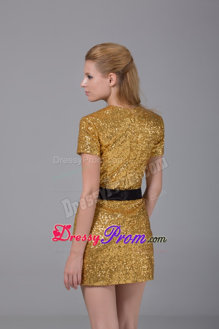 Short Sleeve Bateau Neck Sequin Mini Prom Nightclub Dress in Gold