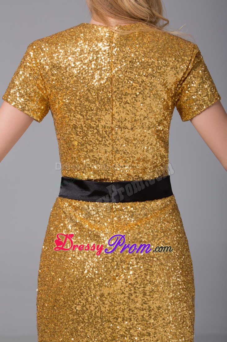Short Sleeve Bateau Neck Sequin Mini Prom Nightclub Dress in Gold