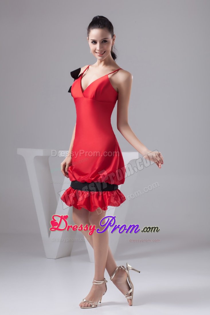 Pick-ups and Bowknot Accent Red Mini-length Prom Cocktail Dress