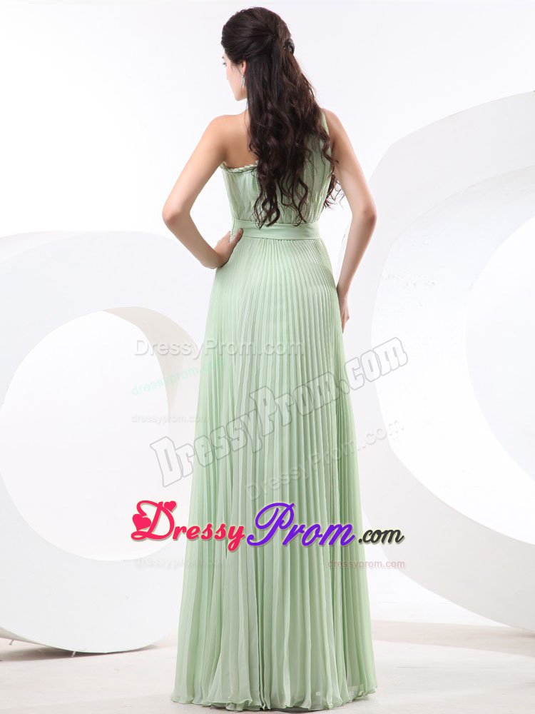 Luxurious One Shoulder Prom Celebrity Dresses with Pleat Floor-length