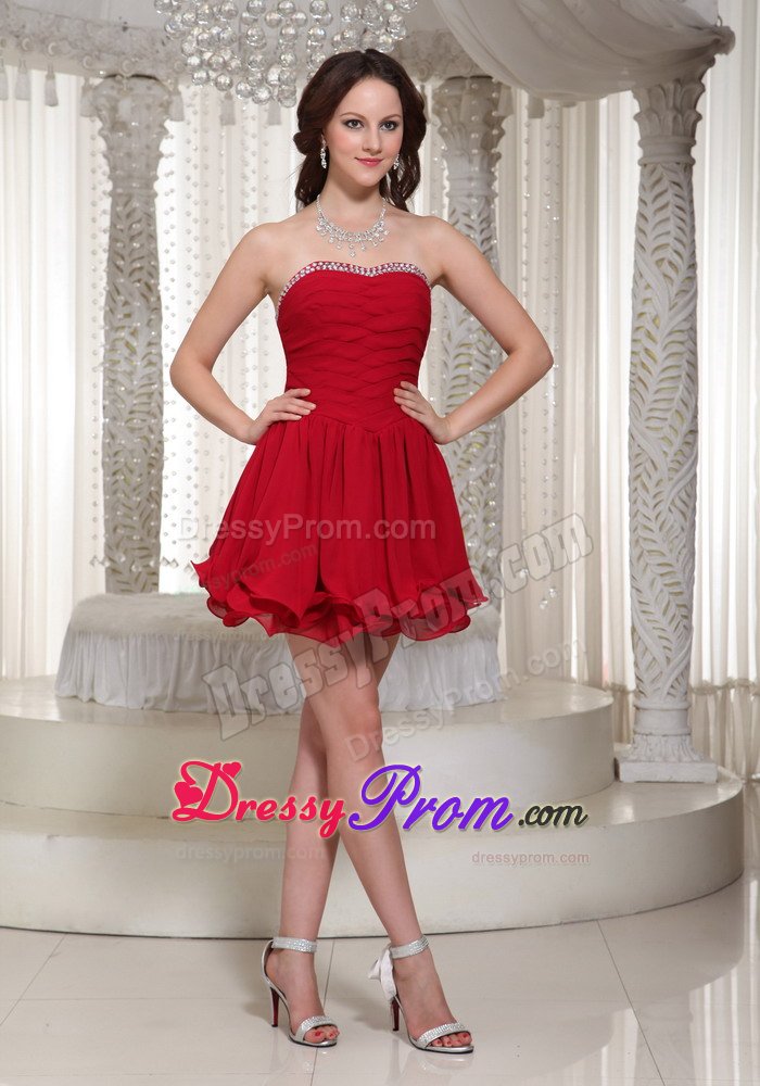 Ruched and Beaded Sweetheart Prom Party Dress Mini-length in Vogue
