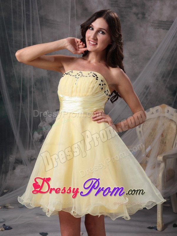 Special Light Yellow Beaded Prom Celebrity Dress Mini-length Organza