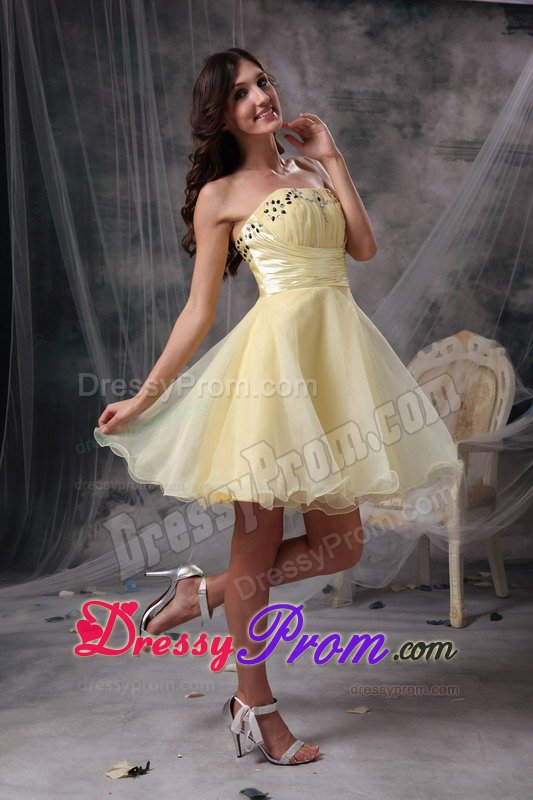 Special Light Yellow Beaded Prom Celebrity Dress Mini-length Organza