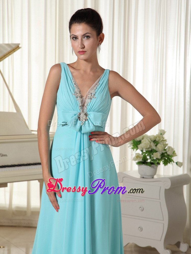 Sleeveless Plunging Neckline Prom Cocktail Dress Beading Court Train