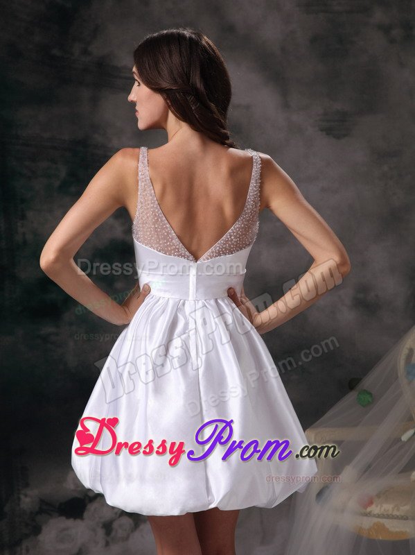 Lovely Mini-length Prom Evening Dress Sheer Neck with Bow in White