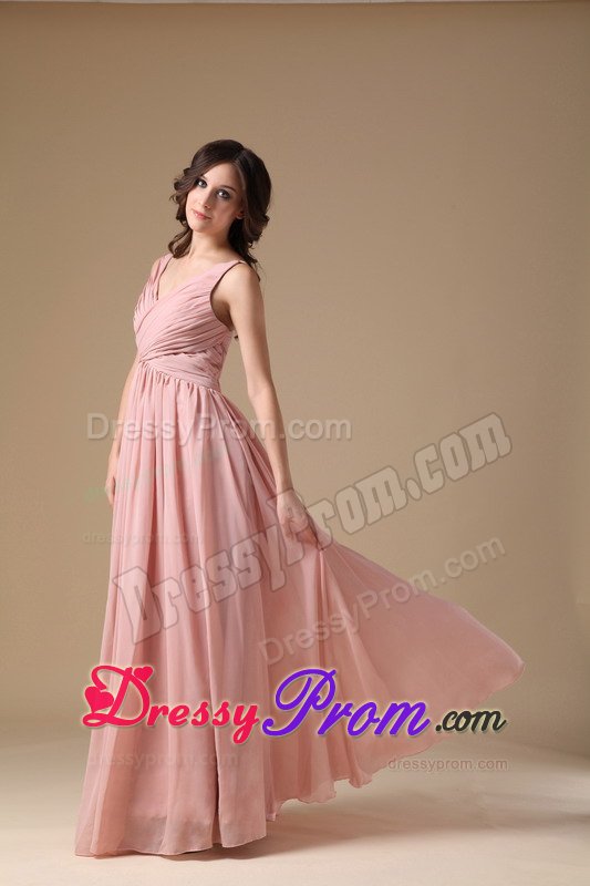 Impressive v-Neck Strapless Prom Celebrity Dress Ruches Floor-length
