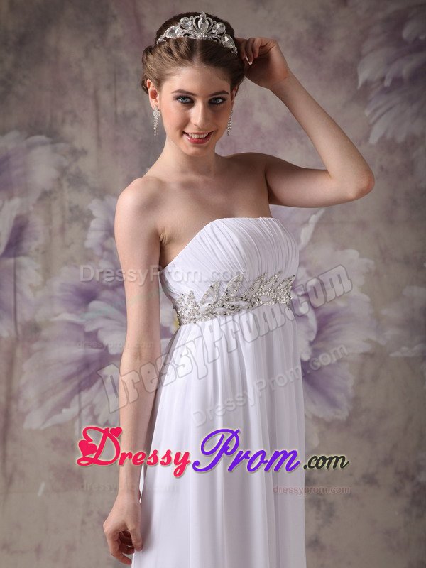 Appliqued and Ruched White Prom Homecoming Dress with Side Zipper