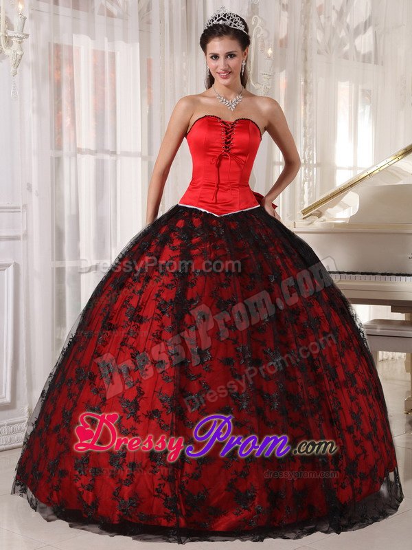 Sleeveless Dresses for a Quince Sweetheart with Big Bowknot in Red