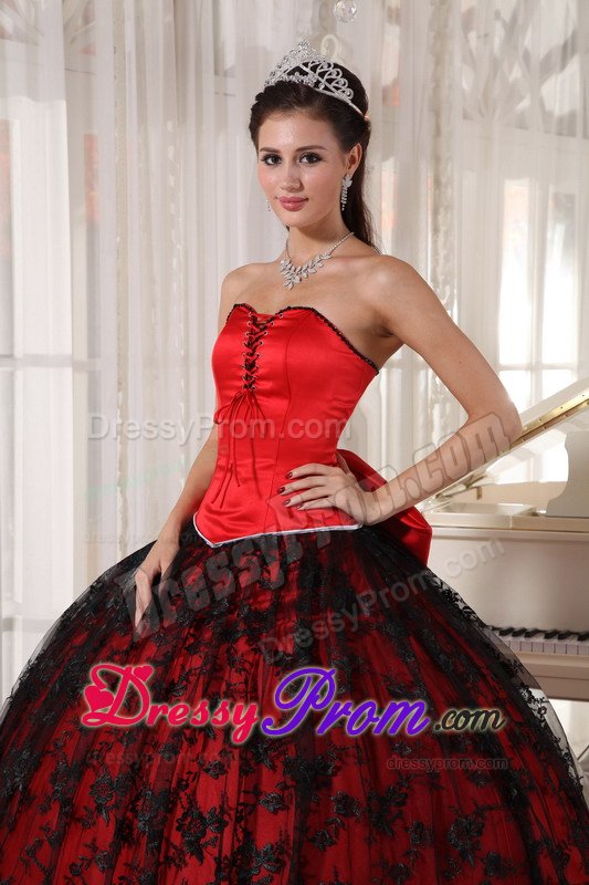 Sleeveless Dresses for a Quince Sweetheart with Big Bowknot in Red