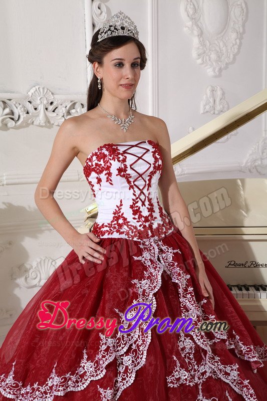 Wine Red and White Organza Sweet 15 Dresses with Appliques 2014