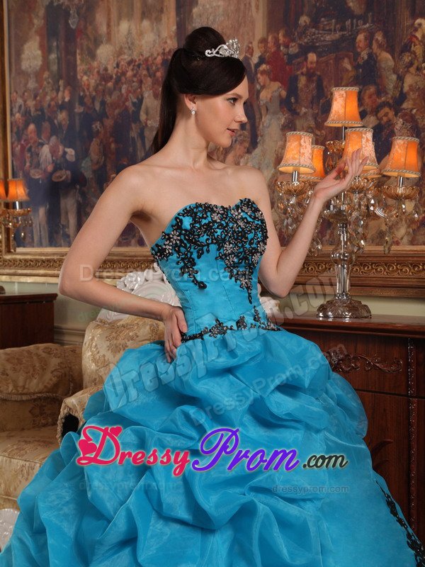 Appliques and Pick ups Accent Blue Sweet 15 Dresses of Organza