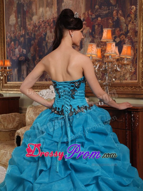 Appliques and Pick ups Accent Blue Sweet 15 Dresses of Organza