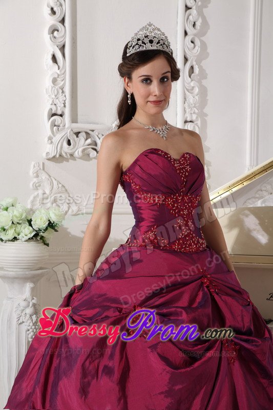 Beaded Wine Red Sweetheart Quinceanera Gown Dresses with Pick ups