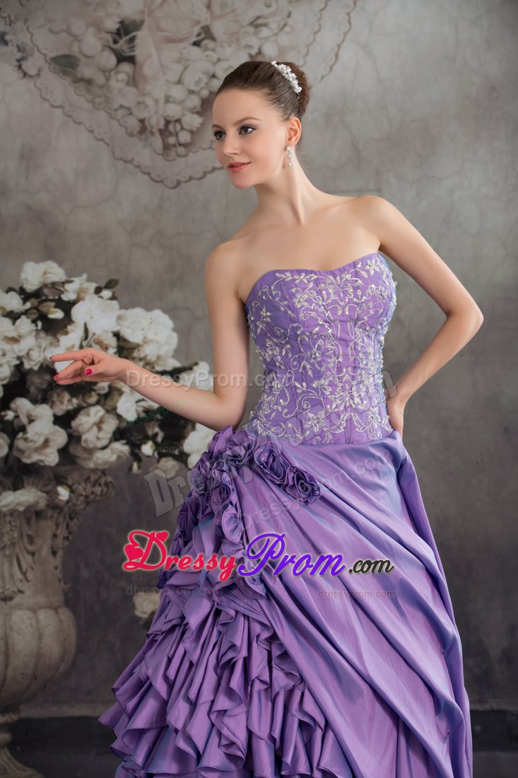Embroidery Accent Sweetheart Quinceanera Gown with Ruffles 2014