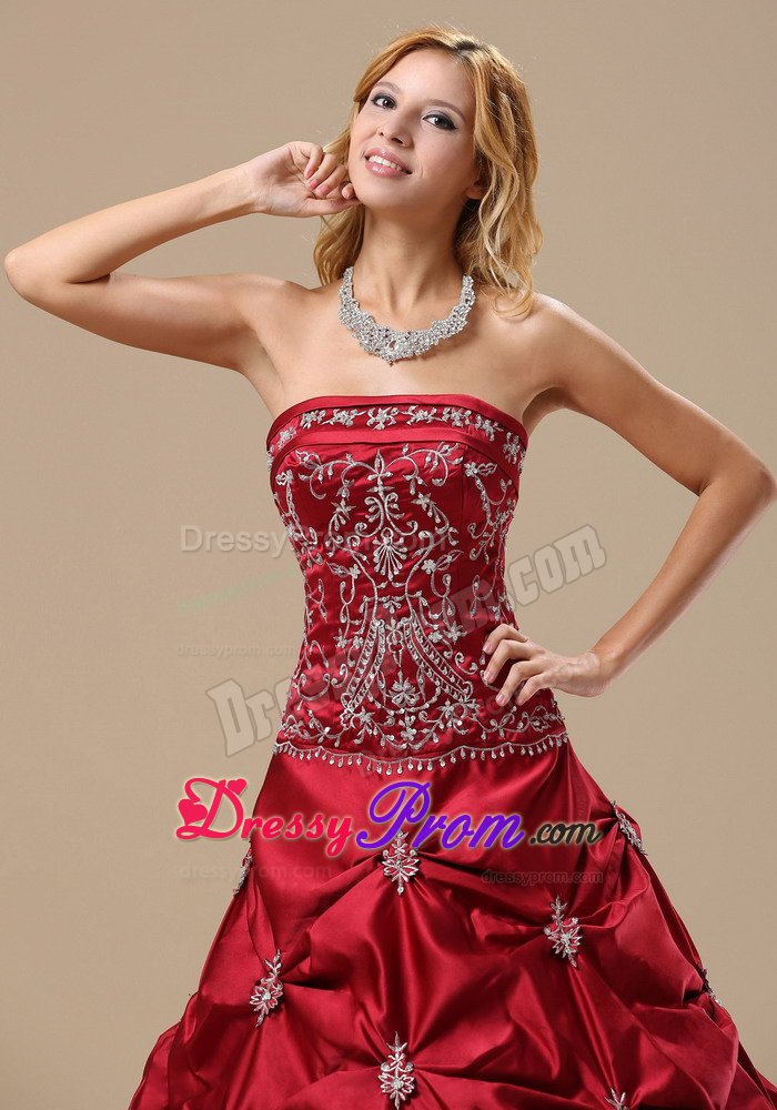 San Carlos CA Appliqued a Line Red Quinceanera Gown with Pick ups
