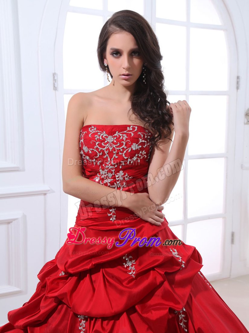 Appliques and Pick ups Accent Quinces Dresses in Wine Red 2014