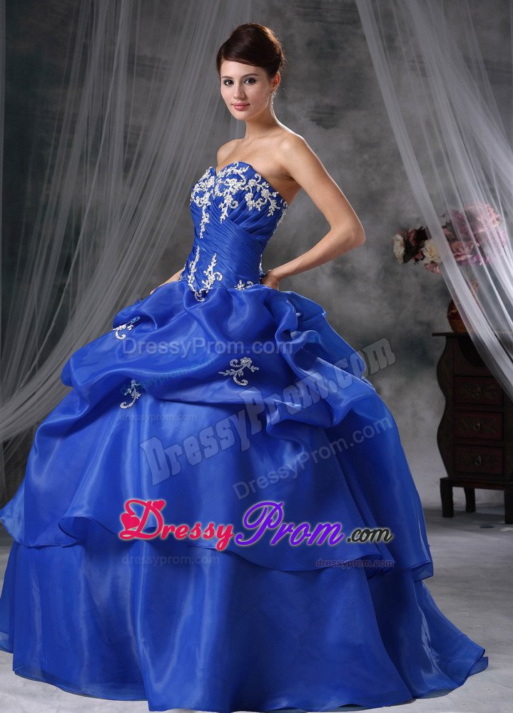 Appliques and Pick ups Accent Blue Organza Quinces Dresses 2014