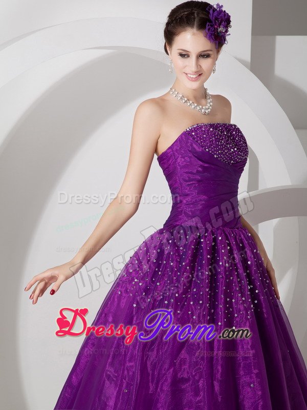 Beading Accent Organza Quinces Dresses in Eggplant Purple 2014
