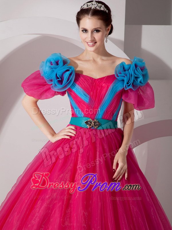 Flowery Hot Pink Off Shoulder Quinces Dresses with Short Sleeves