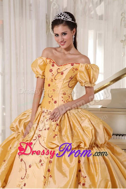 Beaded Gold Off Shoulder Quinces Dresses with Short Puff Sleeves