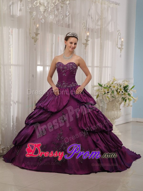 Appliques and Court Train Quinces Dresses in Eggplant Purple