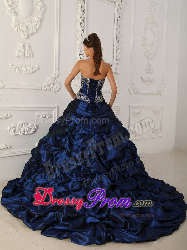 Appliqued and Ruffled Navy Blue Quinceanera Dresses with Train