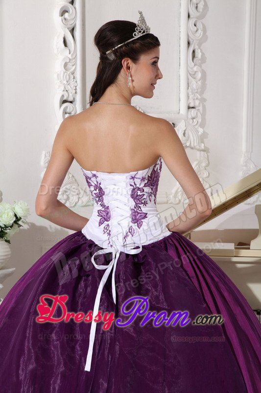 Embroidery Accent White and Purple Quinceanera Dresses on Sale