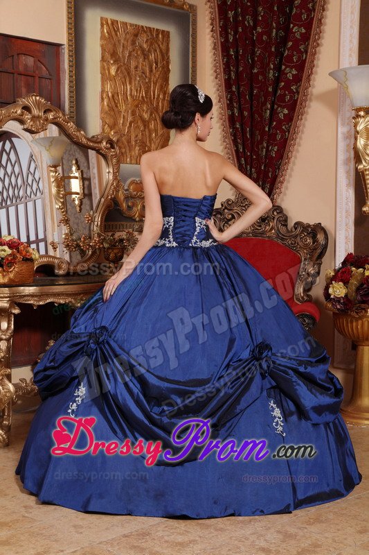 Royal Blue Taffeta Quinceanera Dresses with Appliques and Flowers