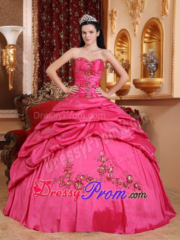 Hot Pink Taffeta Quinceanera Dresses with Beading and Pick ups