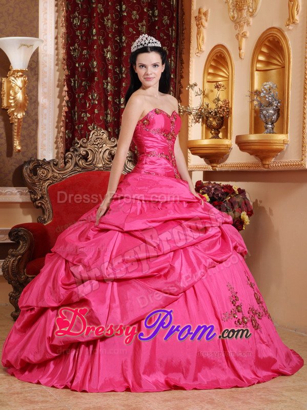 Hot Pink Taffeta Quinceanera Dresses with Beading and Pick ups