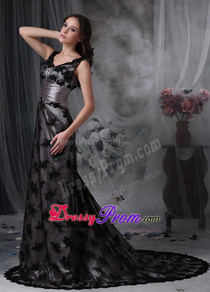 Beaded and Ruched Black Lace Brush Train V-neck Prom Formal Dress