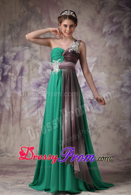 Latest Chiffon Prom Gowns Single Shoulder Appliques Sweep Train