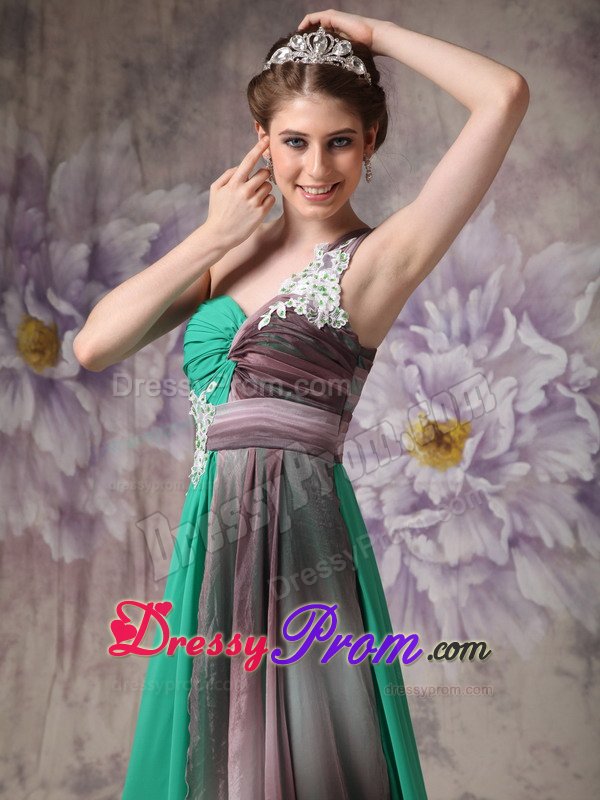 Latest Chiffon Prom Gowns Single Shoulder Appliques Sweep Train