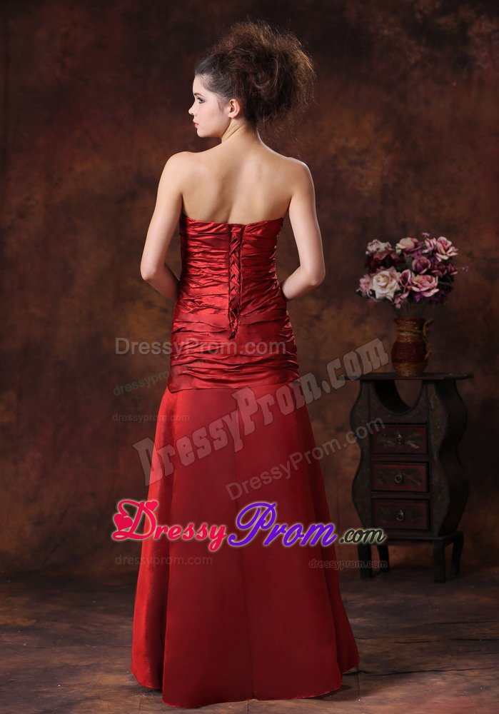 Elegant Strapless Floor-length Red Prom Dresses in Hertfordshire