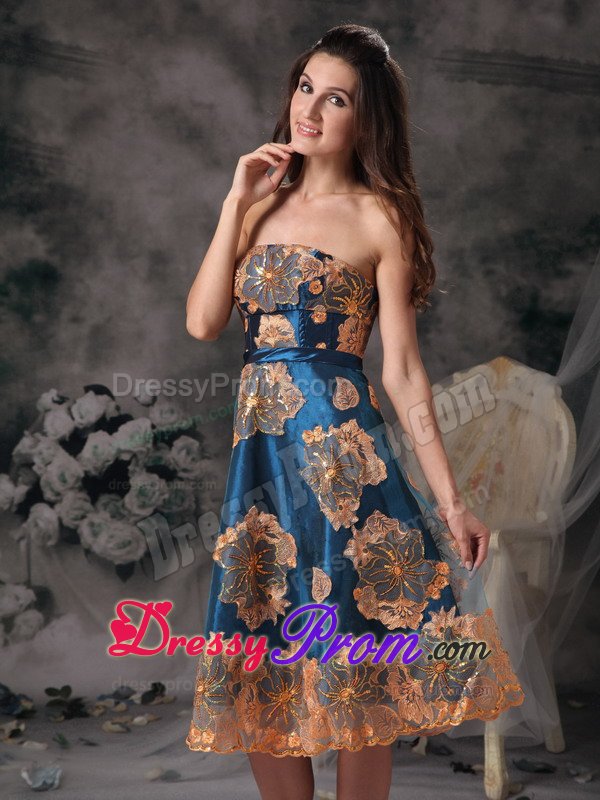 Multi-color Strapless Knee-length Appliqued Prom Dress in Dorset