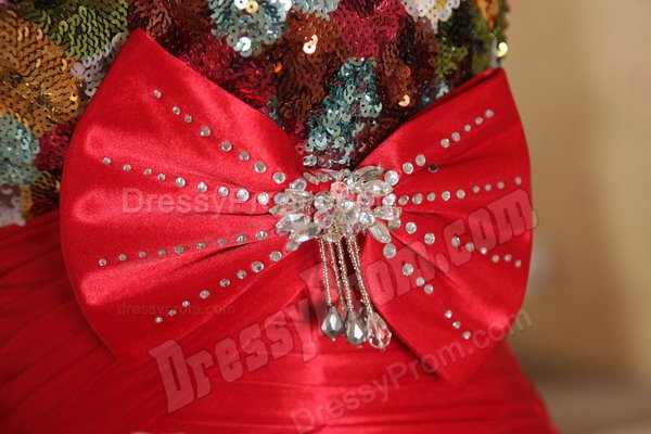 Court Train Sweetheart Red Prom Dress with Bowknot and Paillette