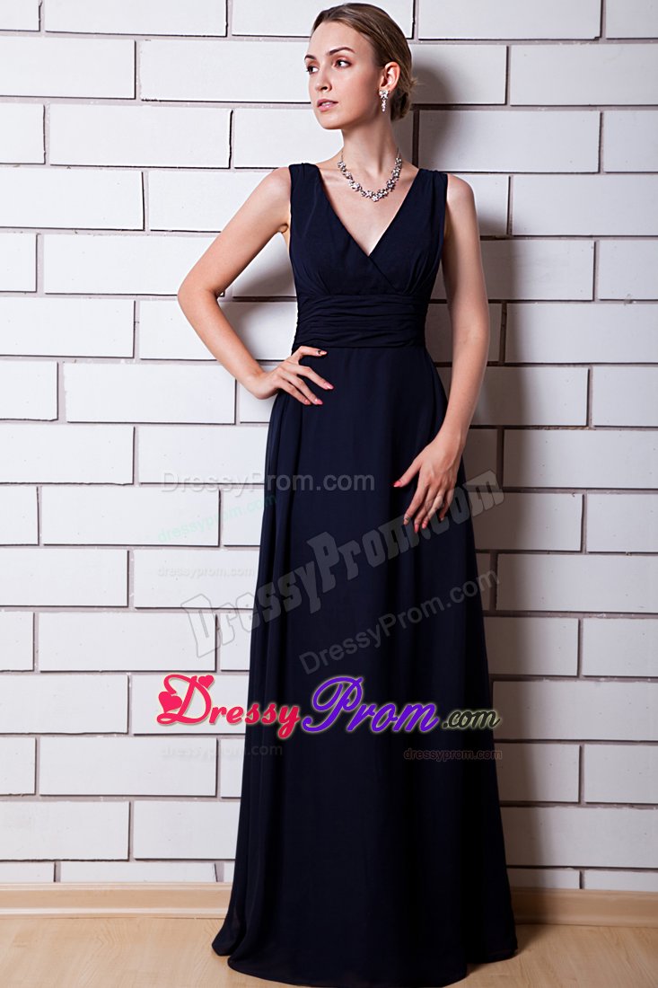 Dressy Black Prom Cocktail Dress Chiffon V-neck with Floor-length