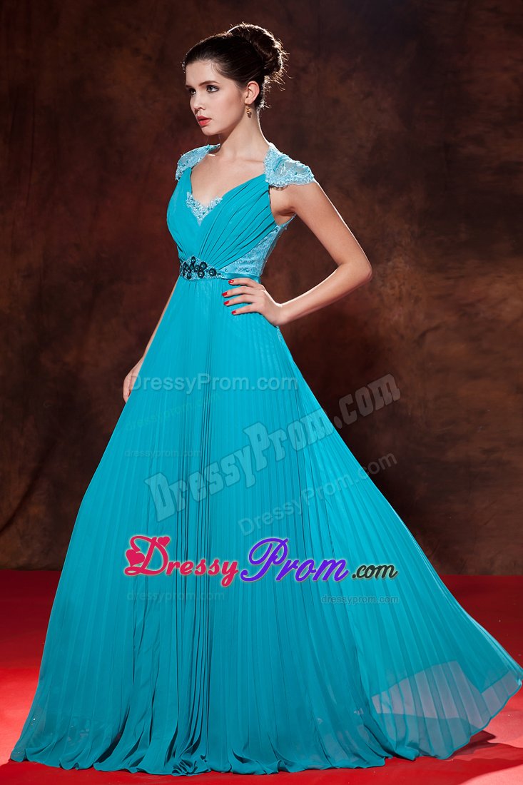Beautiful Lace Decorated Beading Pleat Prom Formal Dress V-neck