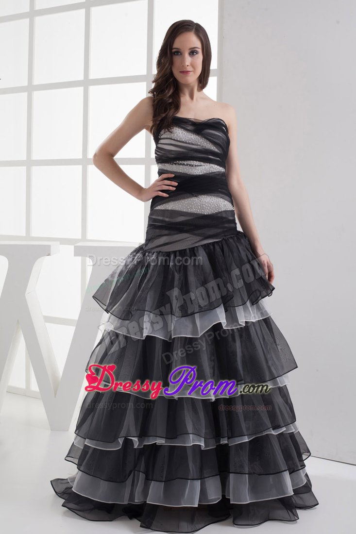 Black A-line Sweetheart Prom Cocktail Dress Multi-layered Ruffles