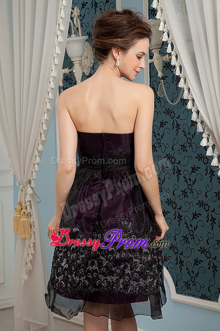 Strapless Short Prom Dress for Girls with Embroidery Bowknot