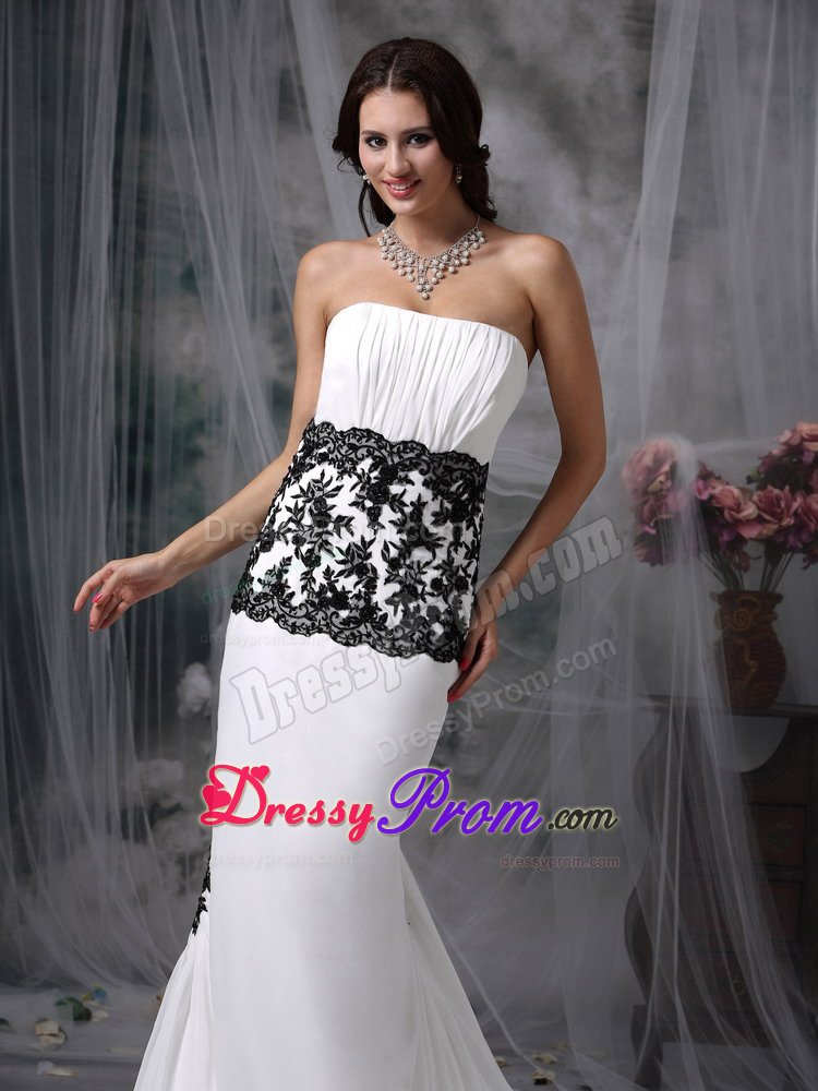 Stylish White Prom Gowns Mermaid Chiffon Lace Decorated Chapel Train